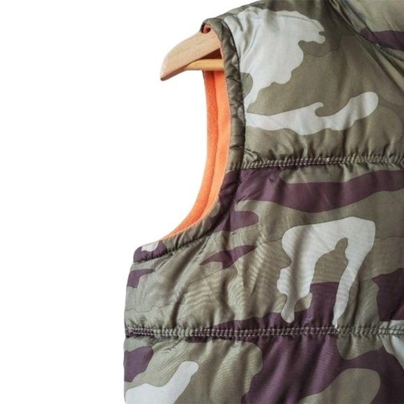 Old Navy | Camouflage  Puffy Vest - Picture 5 of 7